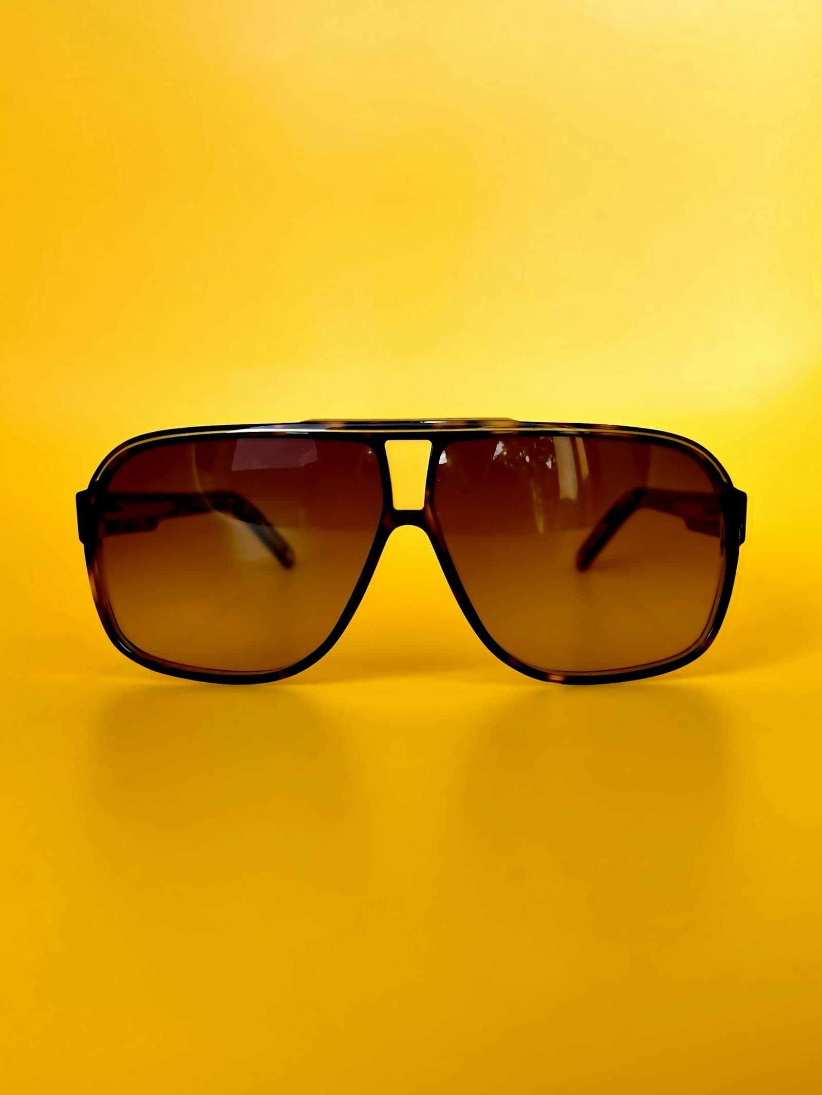 Sahel aviator sunglasses in dark tortoiseshell with amber lenses